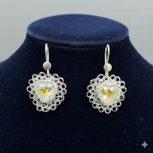Aretes Corazón Abierto Swarovski Modelo 1